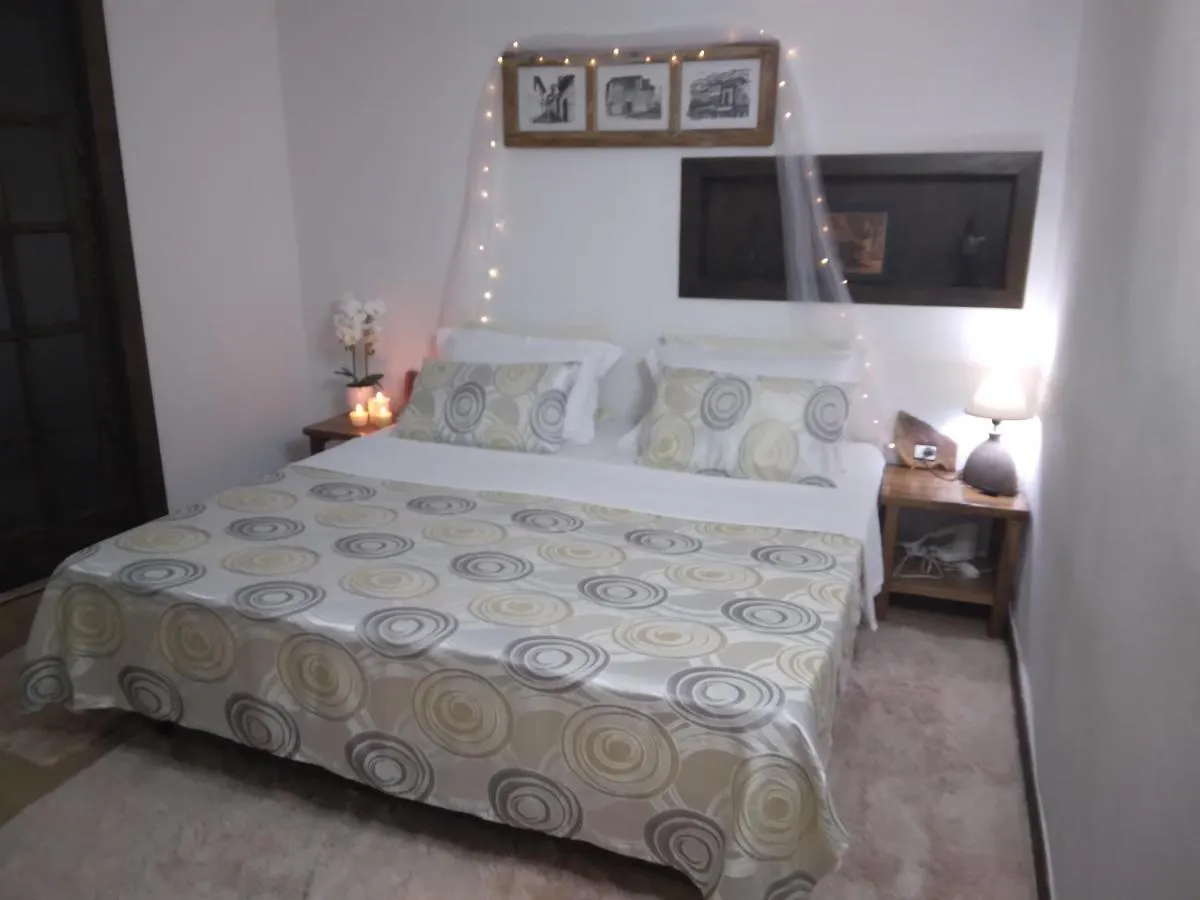 Hotel Omer Berat 0*,