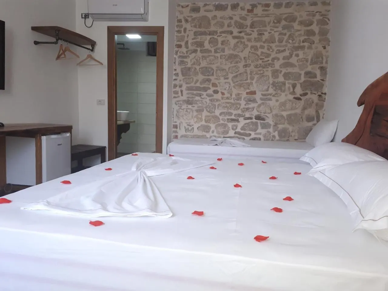 Hotel Omer Berat