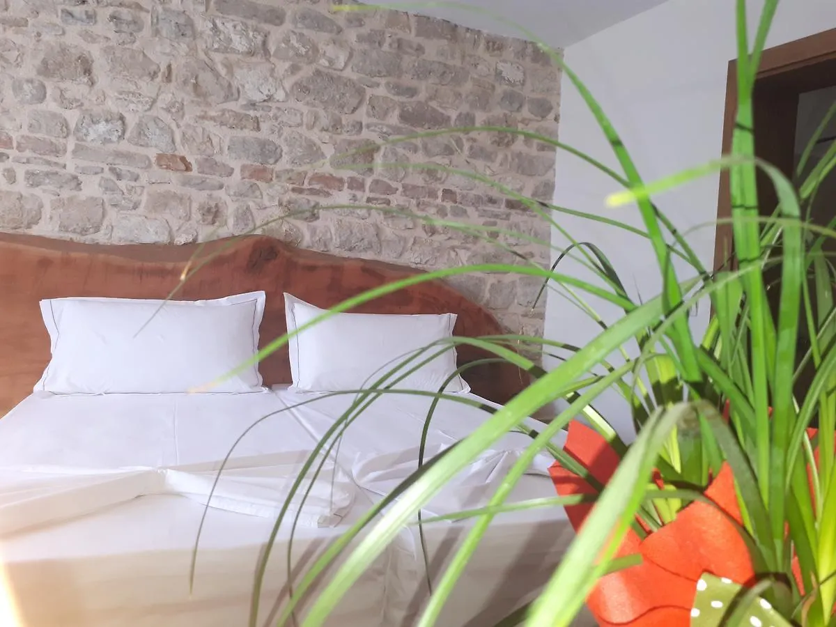Hotel Omer Berat