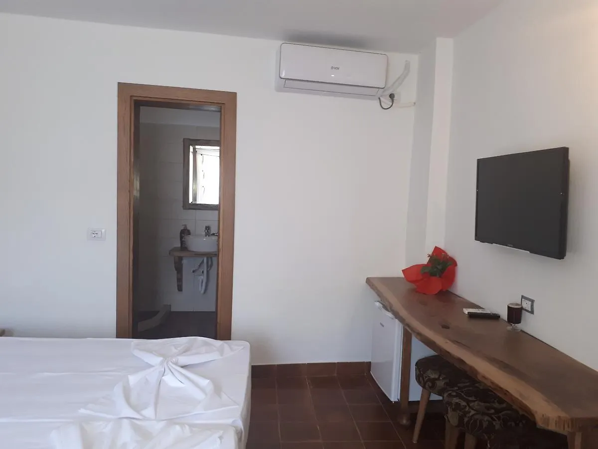 Hotel Omer Berat